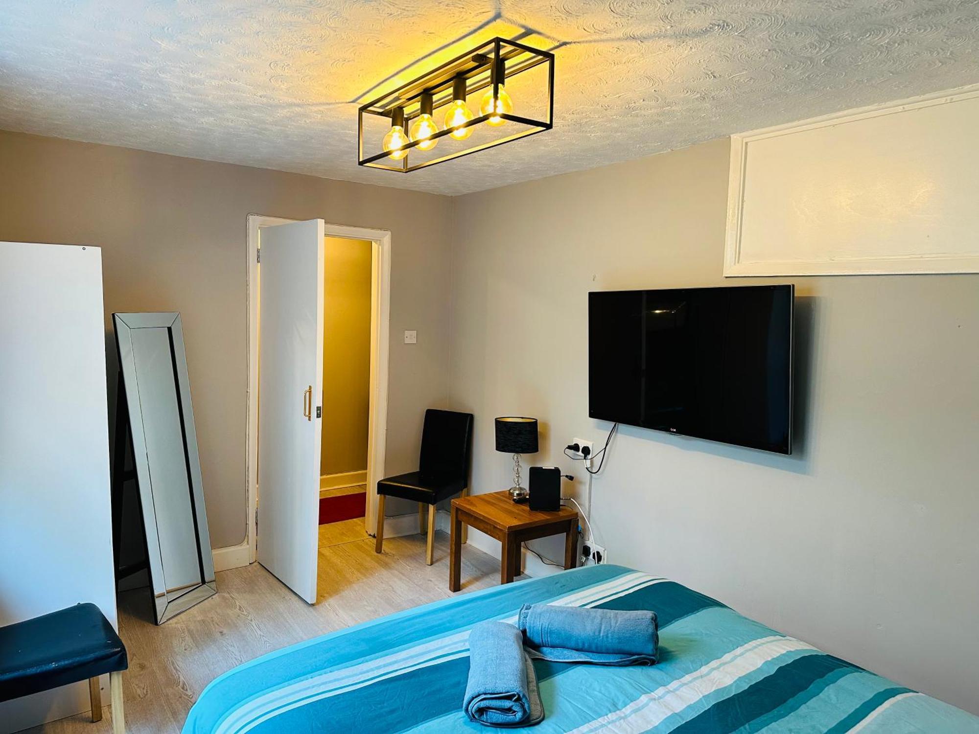 Central Brighton - 1 Bedroom Apartment, Sleeps 4 Экстерьер фото